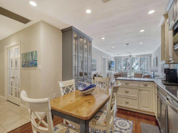 Longboat Key Gulf View Two Bedroom Vacation Rental PLUS DEN (3 bedrms)